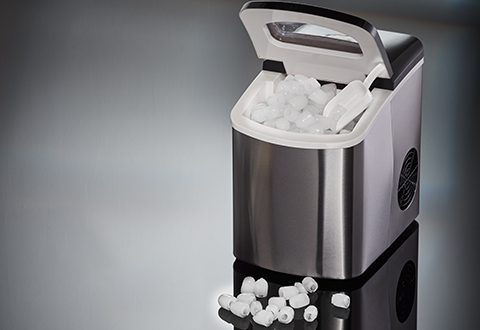 Portable Ice Maker @ Sharper Image